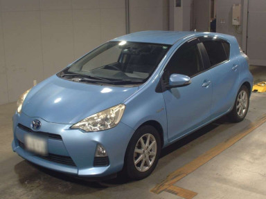 2013 Toyota Aqua