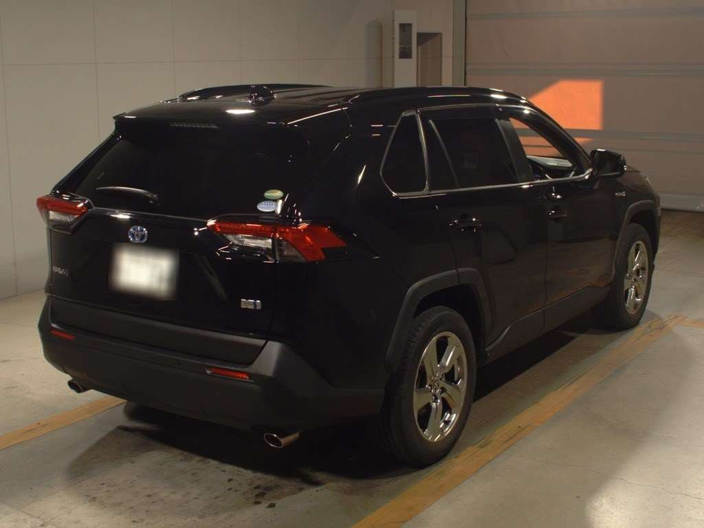 2020 Toyota RAV4 AXAH52[1]