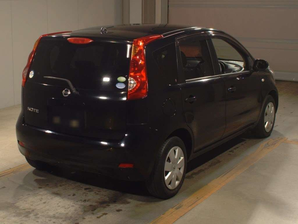 2010 Nissan Note E11[1]