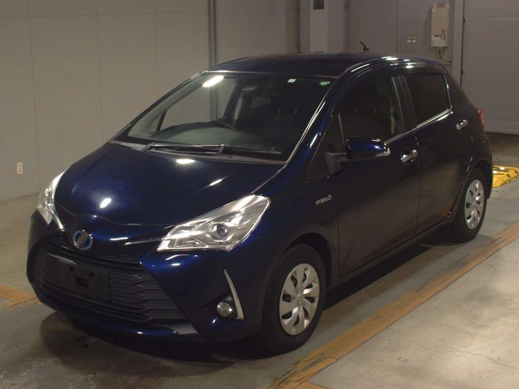 2018 Toyota Vitz NHP130[0]