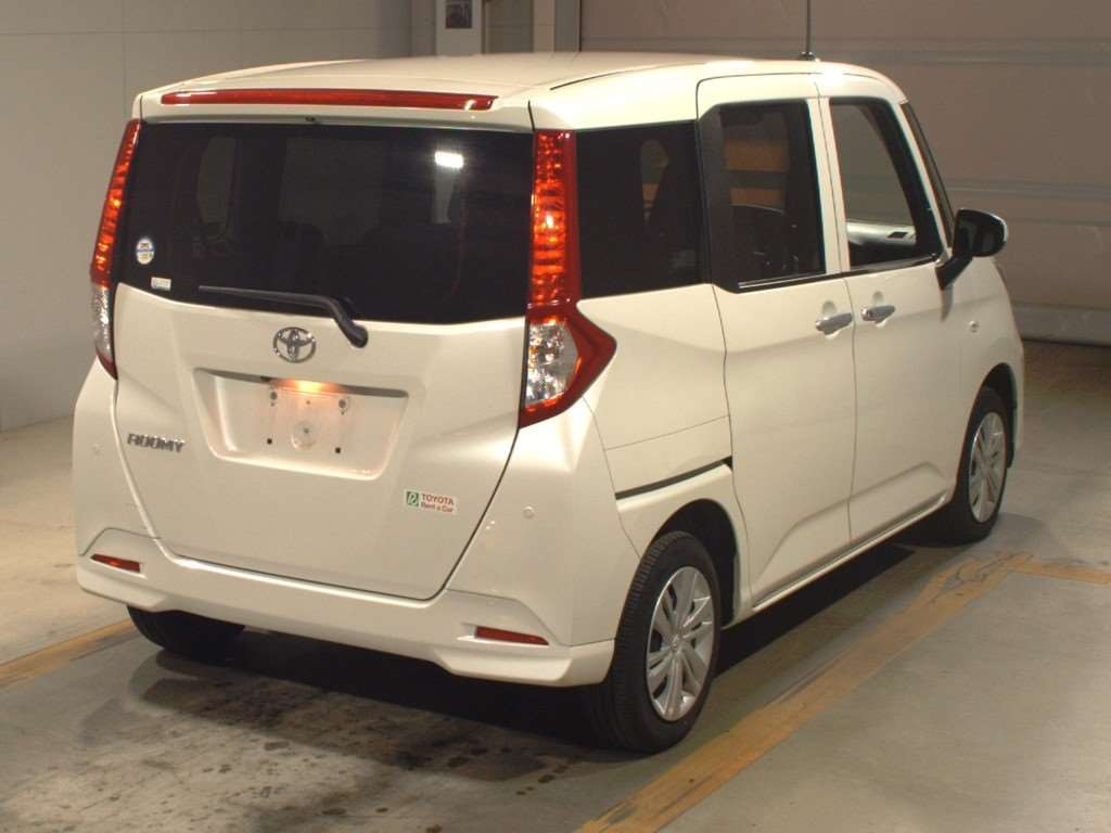 2021 Toyota Roomy M900A[1]