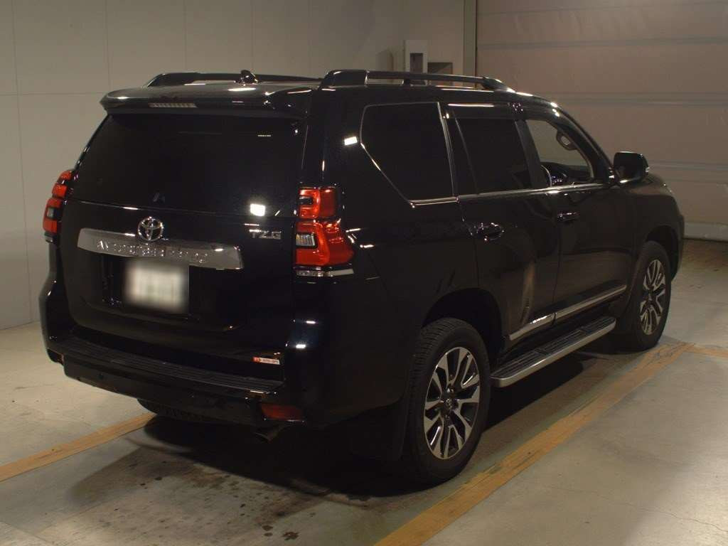 2023 Toyota Land Cruiser Prado GDJ151W[1]