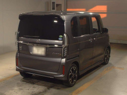 2018 Honda N-BOX CUSTOM