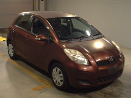 2010 Toyota Vitz