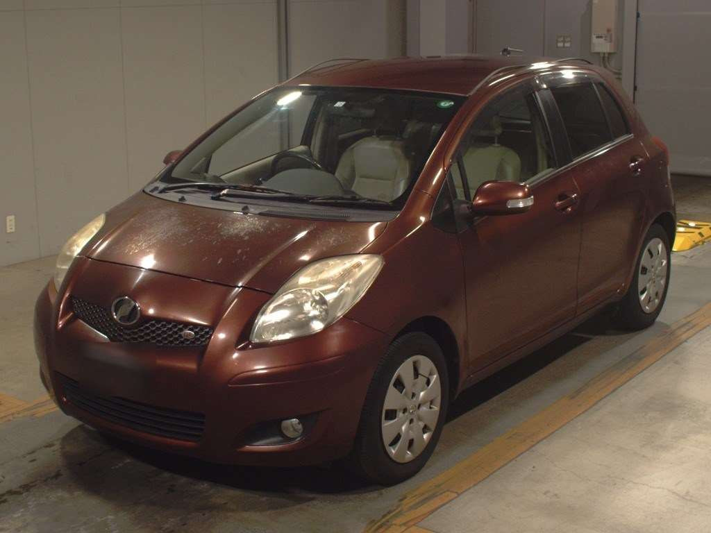 2010 Toyota Vitz NCP91[0]