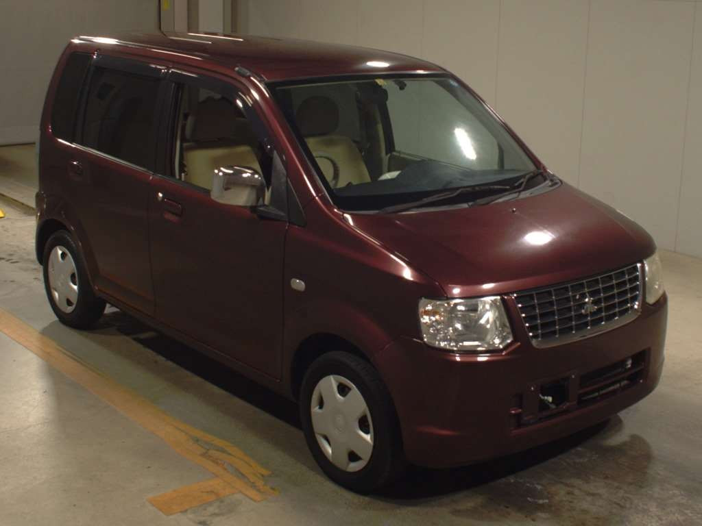 2011 Mitsubishi eK Wagon H82W[2]