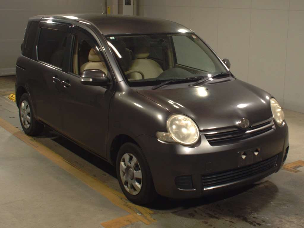 2006 Toyota Sienta NCP81G[2]