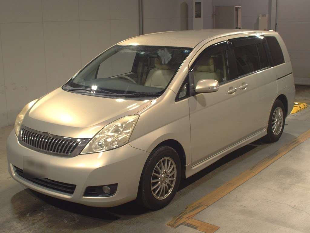 2011 Toyota Isis ZGM10G[0]