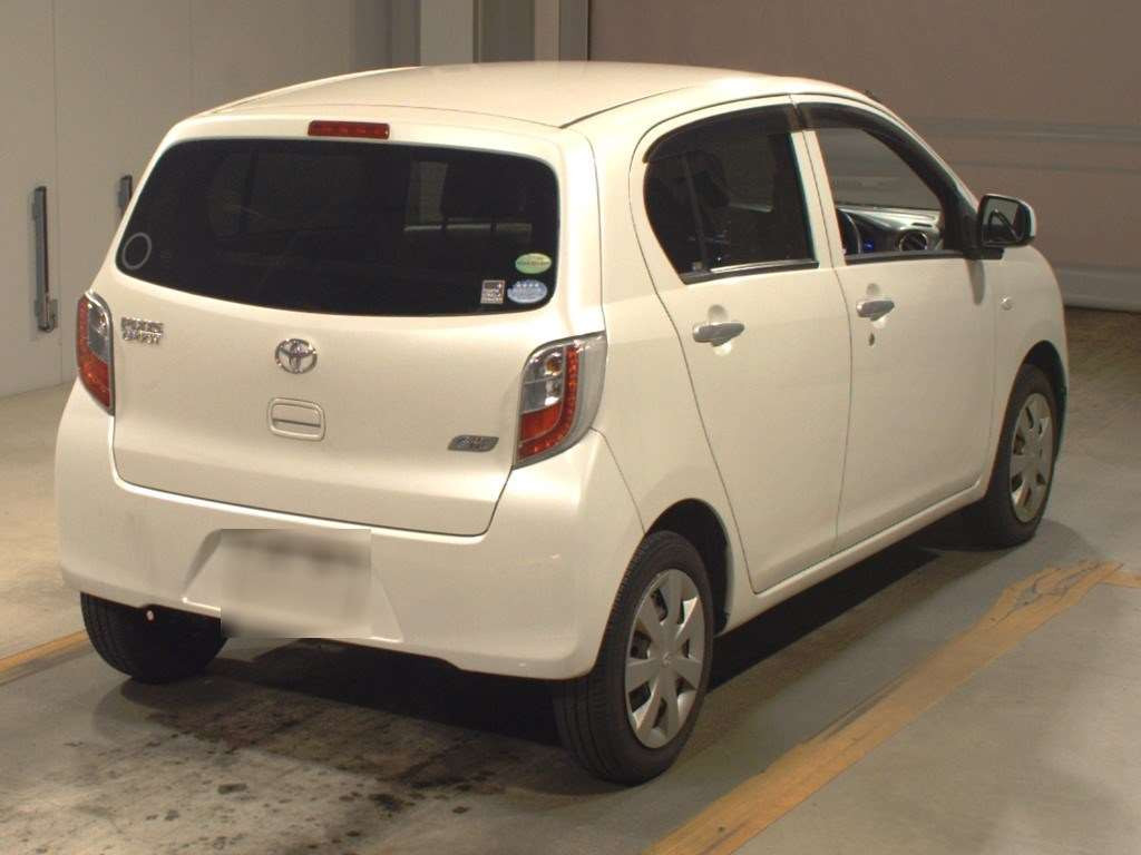 2012 Toyota Pixis Epoch LA300A[1]