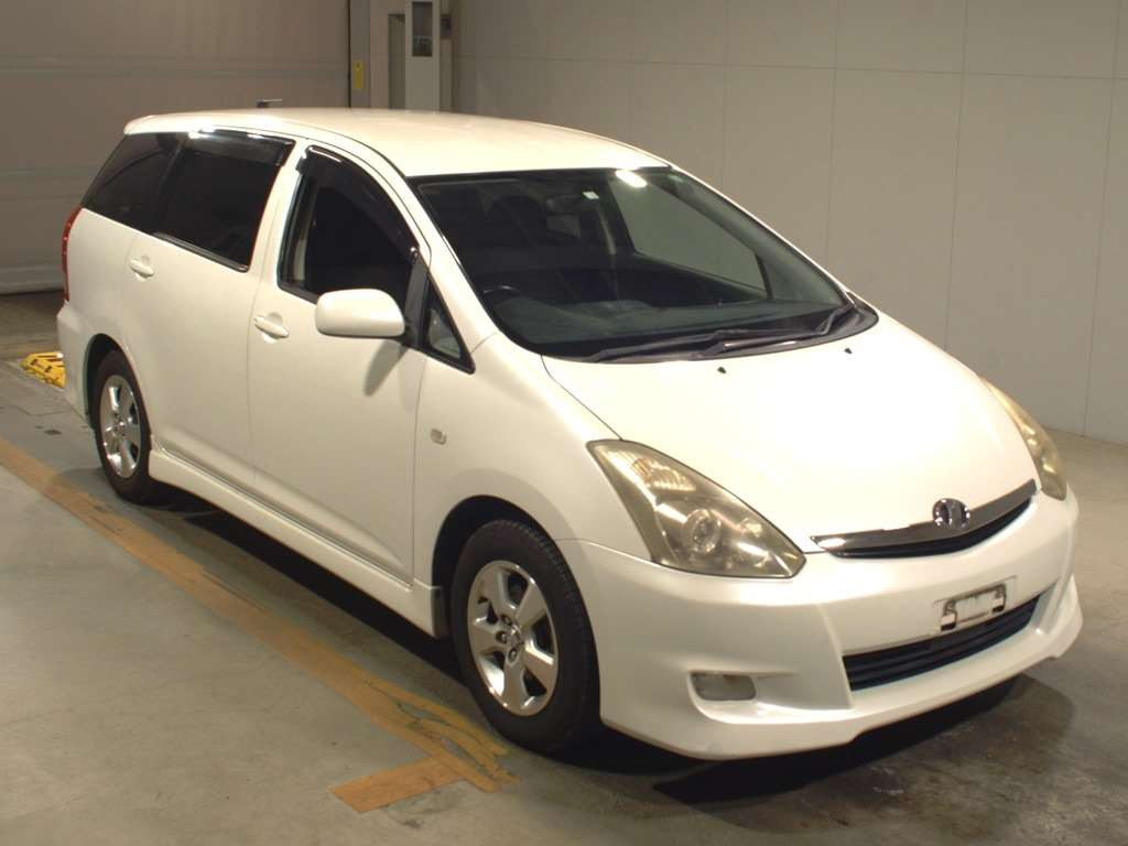 2006 Toyota Wish ZNE10G[2]