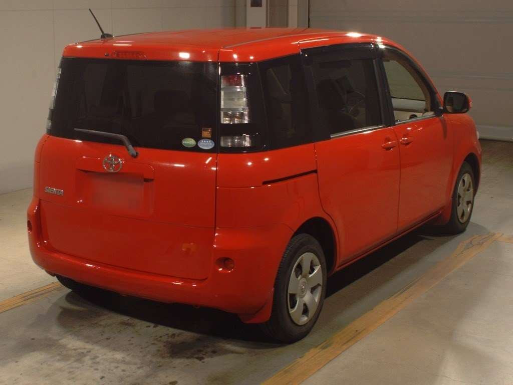 2012 Toyota Sienta NCP81G[1]