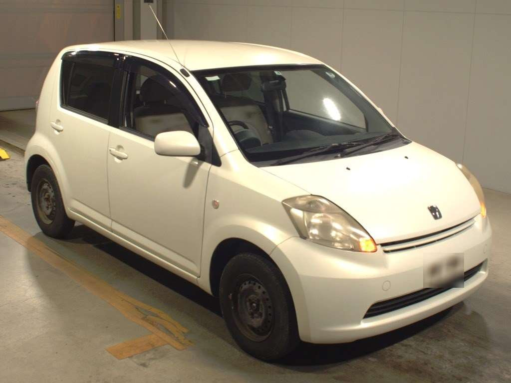 2005 Toyota Passo KGC10[2]