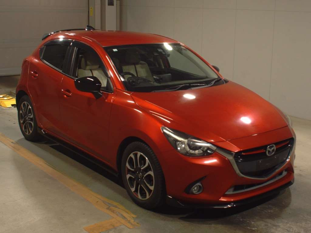 2014 Mazda Demio DJ5FS[2]