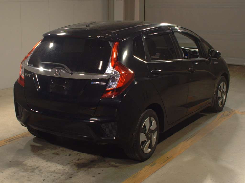 2013 Honda Fit Hybrid GP5[1]