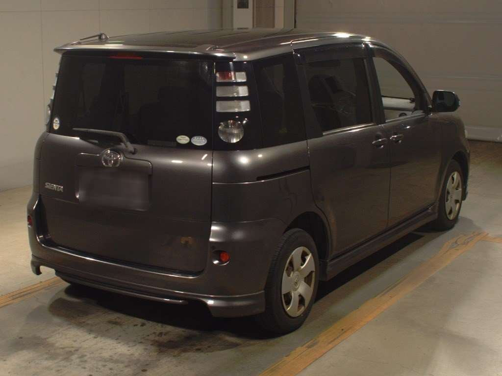 2007 Toyota Sienta NCP81G[1]