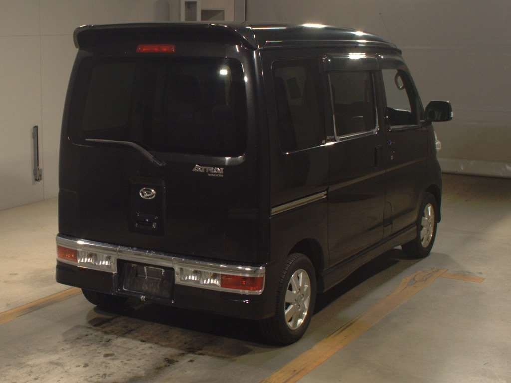 2015 Daihatsu Atrai Wagon S321G[1]