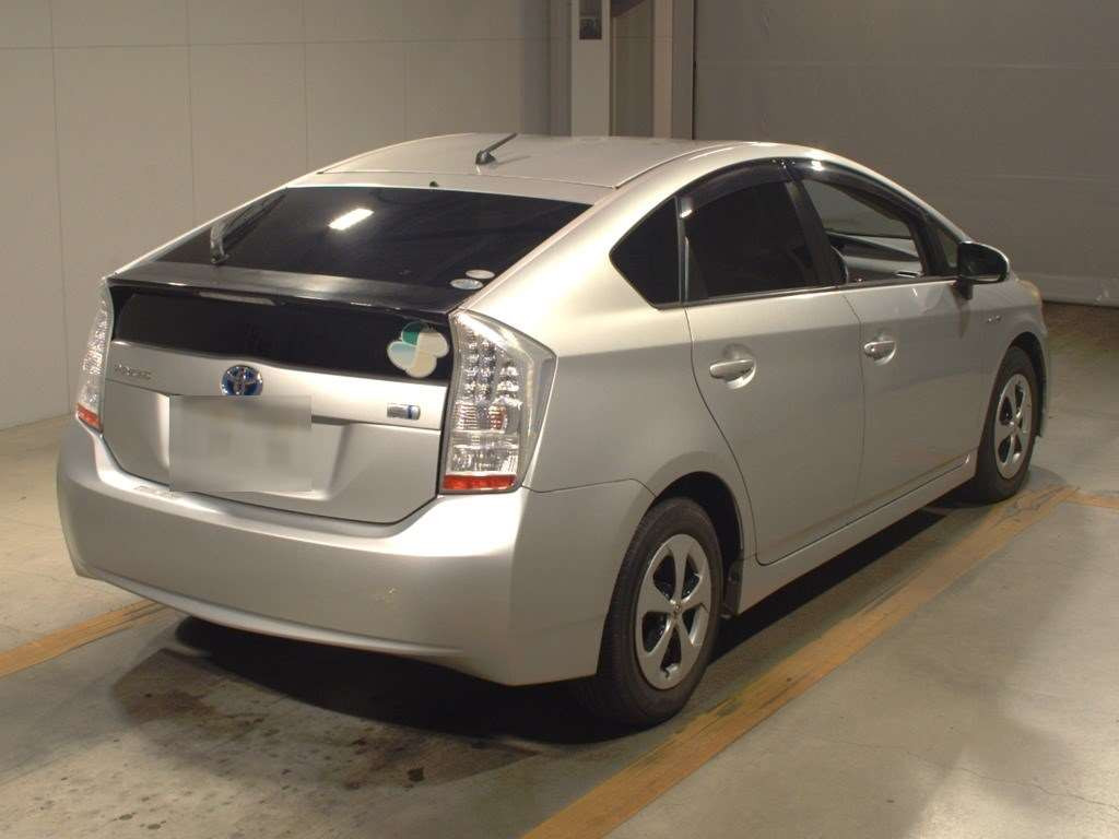 2011 Toyota Prius ZVW30[1]