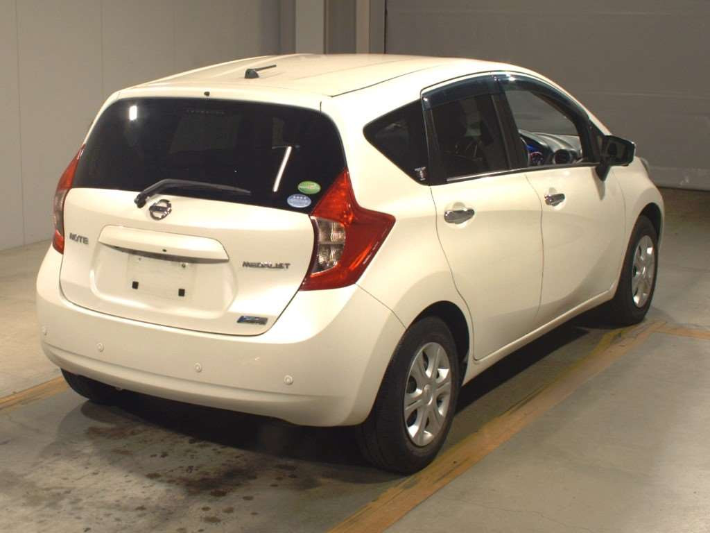 2016 Nissan Note E12[1]