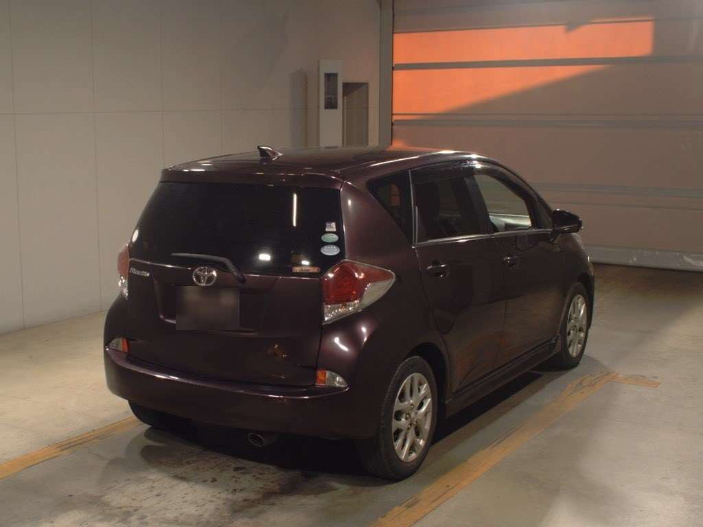 2014 Toyota Ractis NCP120[1]