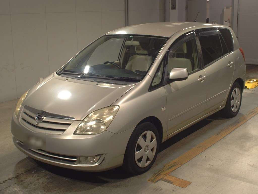 2003 Toyota Corolla Spacio NZE121N[0]