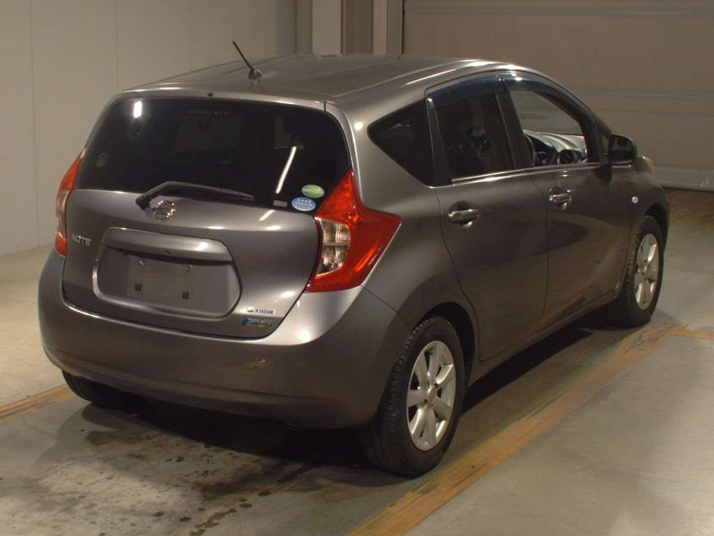 2014 Nissan Note E12[1]