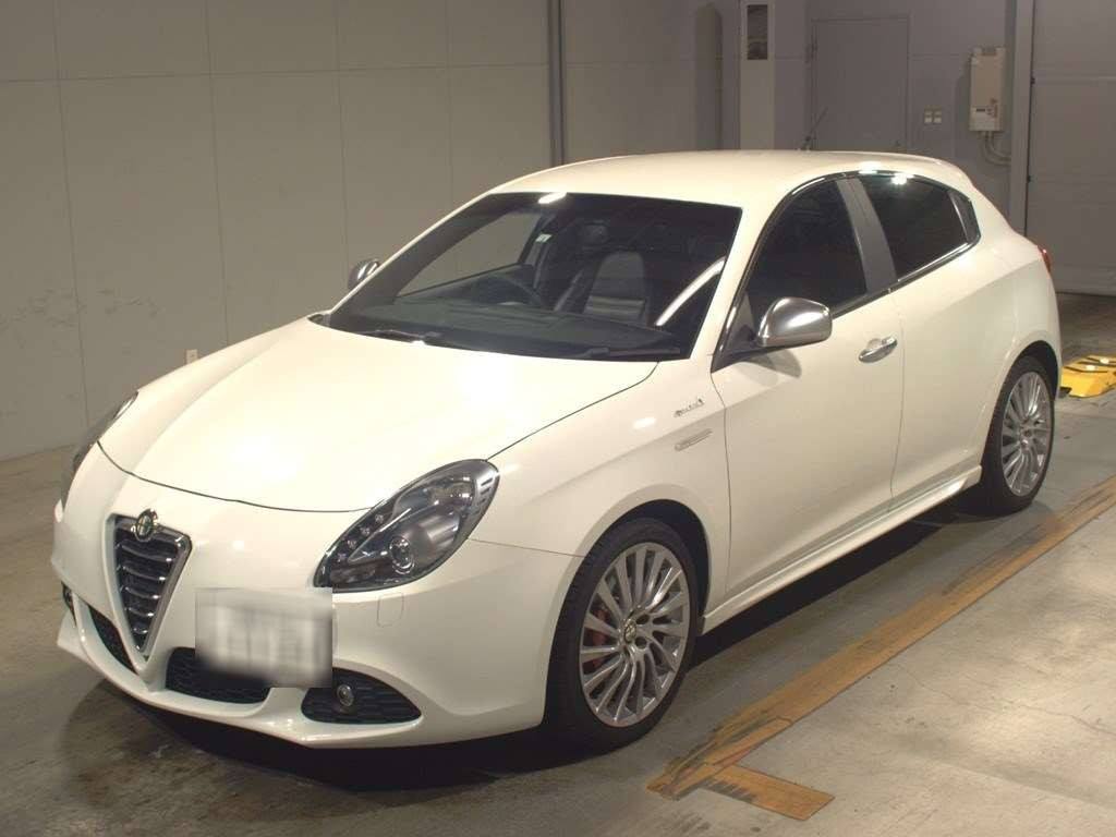 2013 Alfa Romeo Giulietta 940141[0]