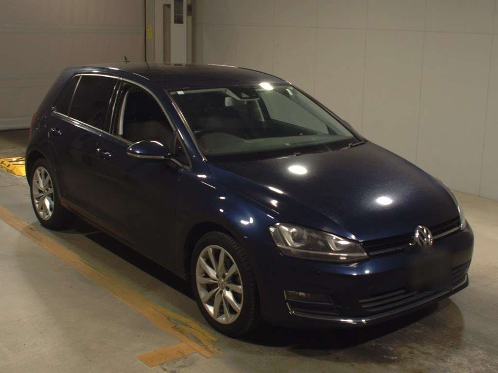 2014 Volkswagen Golf AUCPT[2]