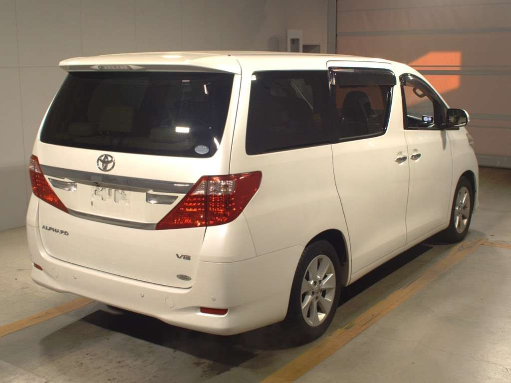 2013 Toyota Alphard GGH20W[1]