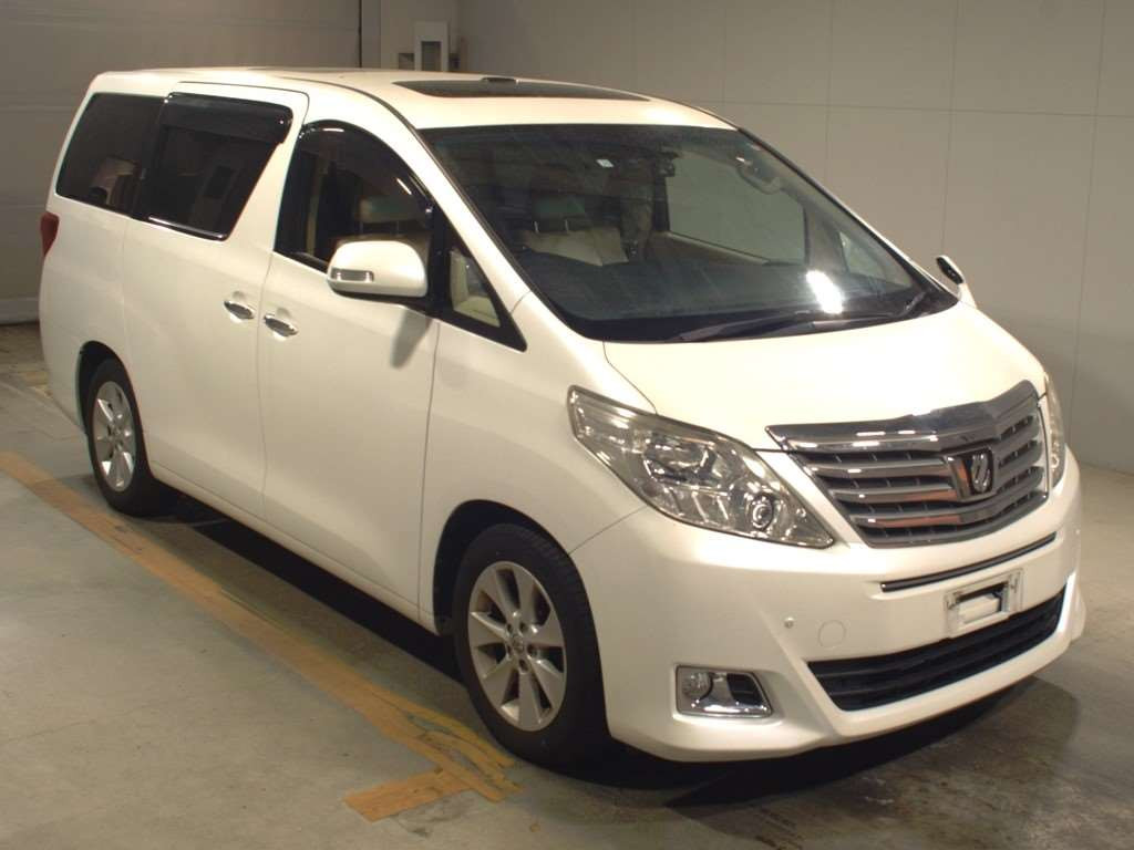 2013 Toyota Alphard GGH20W[2]