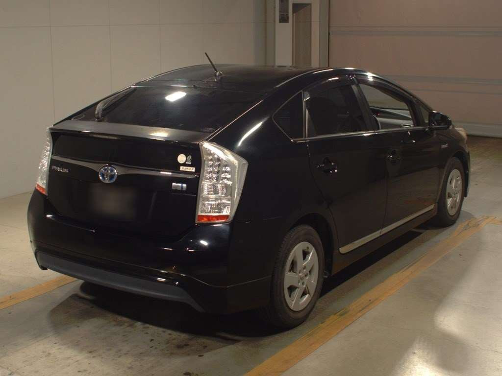 2011 Toyota Prius ZVW30[1]