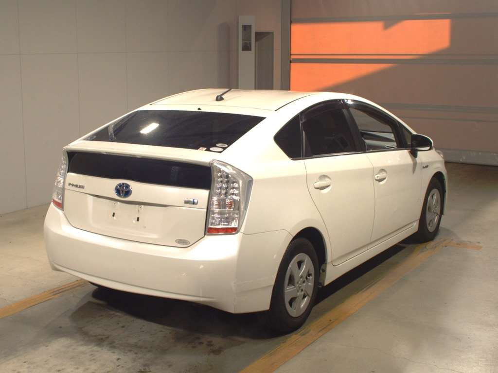 2011 Toyota Prius ZVW30[1]