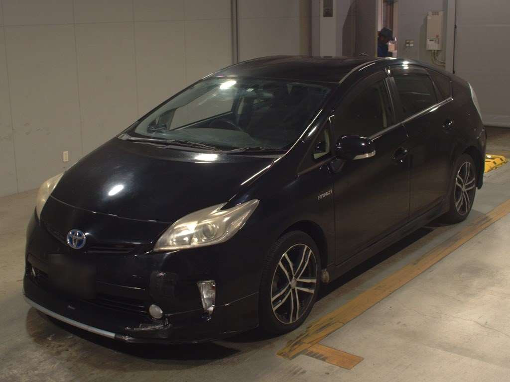 2013 Toyota Prius ZVW30[0]