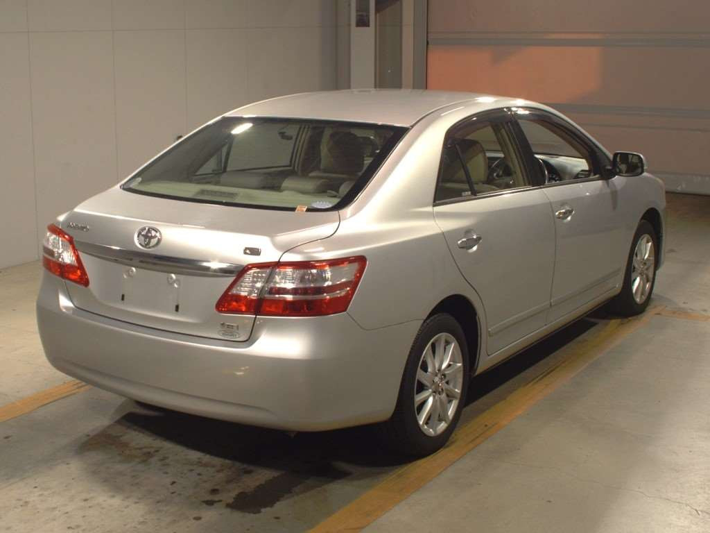 2012 Toyota Premio ZRT261[1]