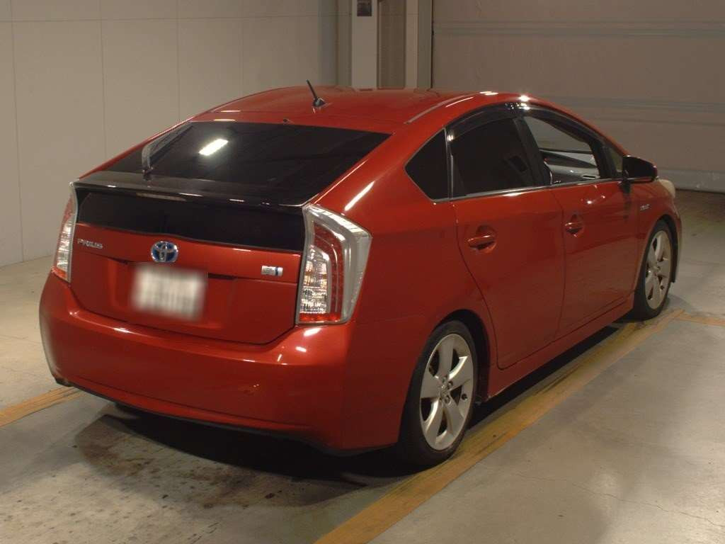 2012 Toyota Prius ZVW30[1]