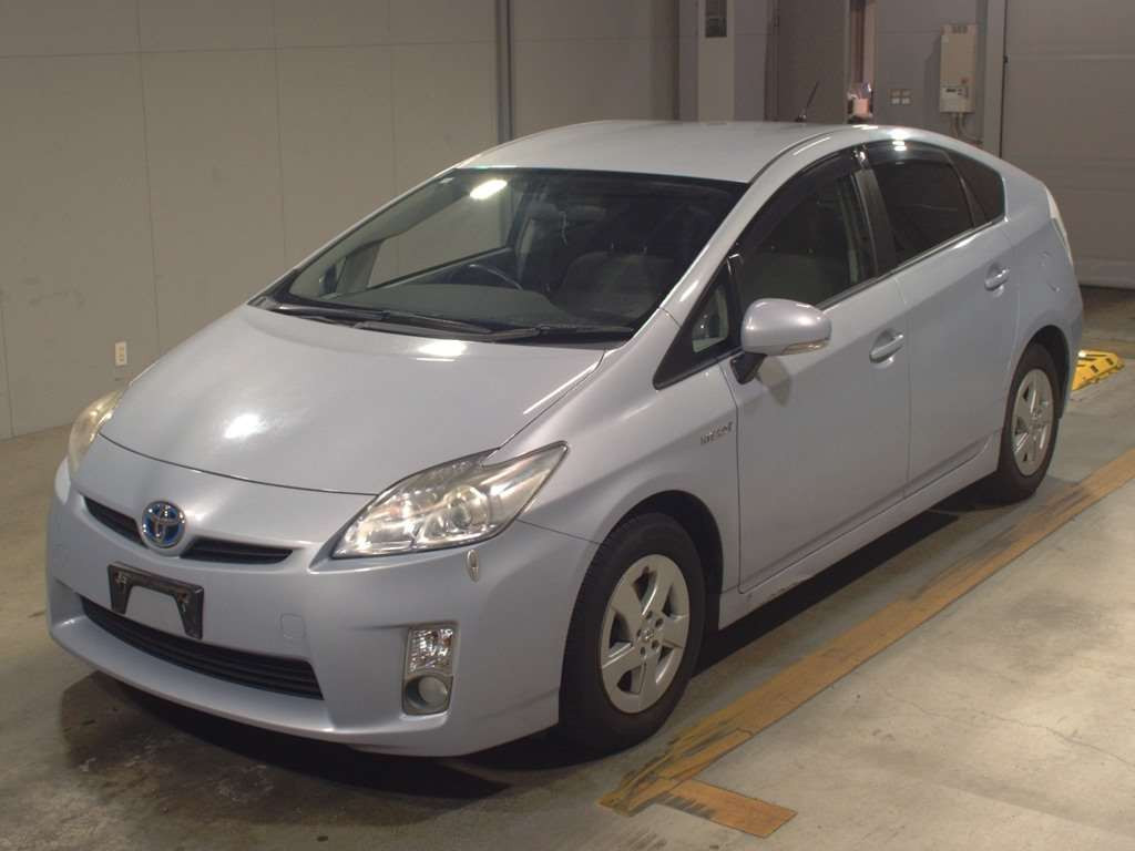 2010 Toyota Prius ZVW30[0]