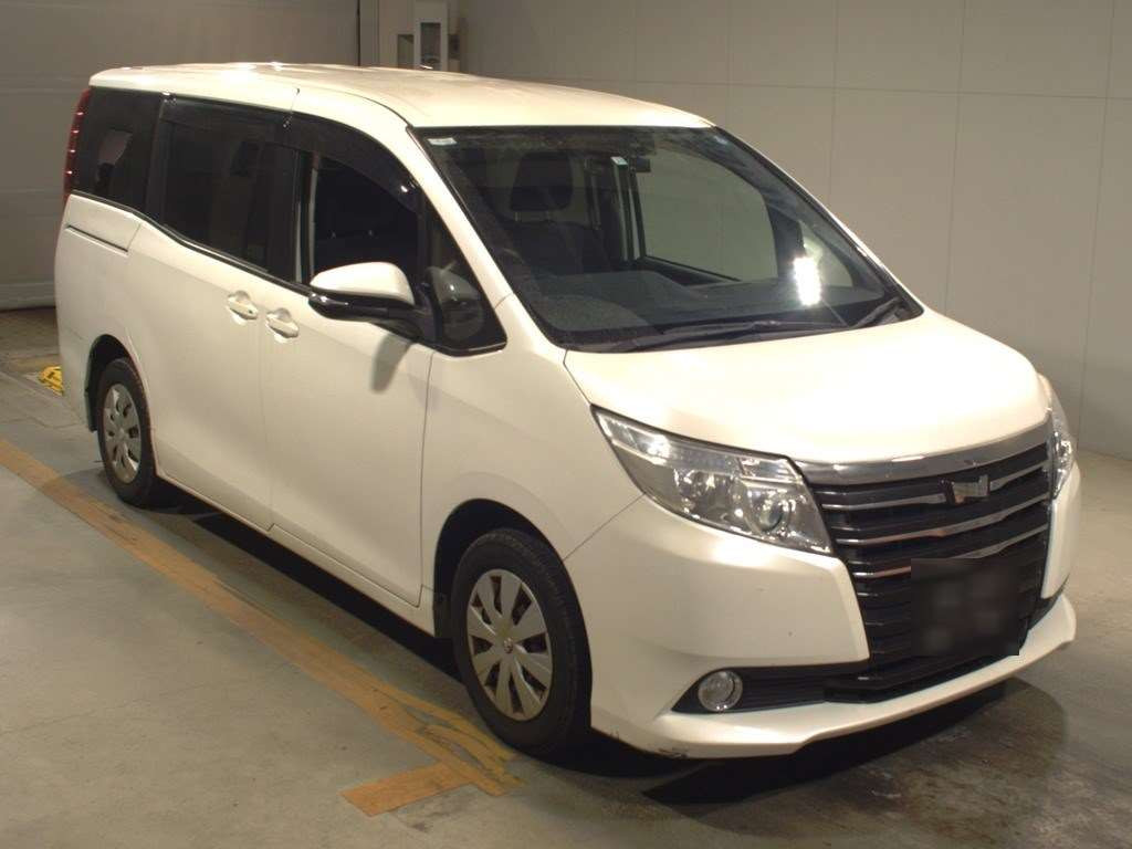 2015 Toyota Noah ZRR80G[2]