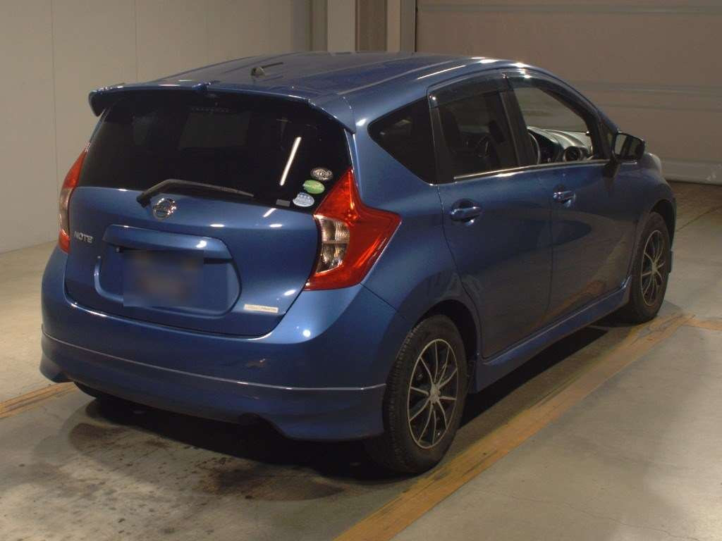 2015 Nissan Note E12[1]