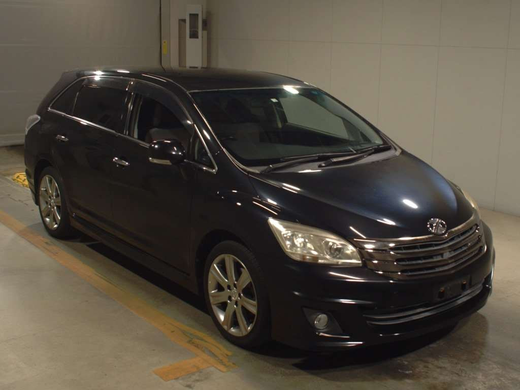 2010 Toyota Mark X Zio ANA10[2]