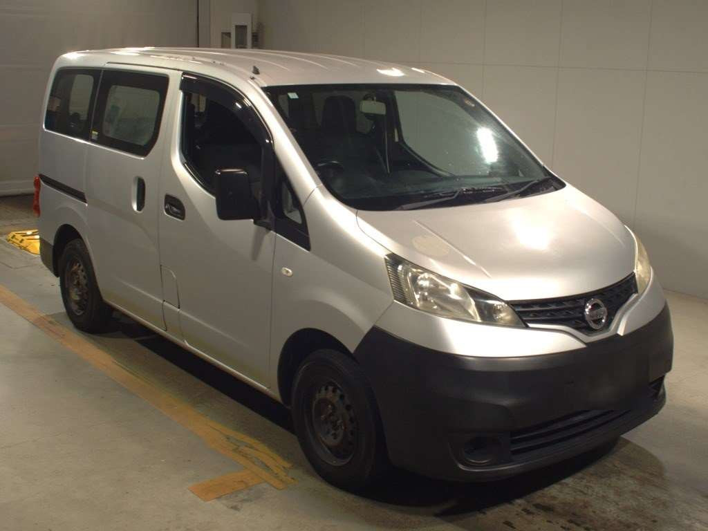 2013 Nissan NV200 Vanette VM20[2]