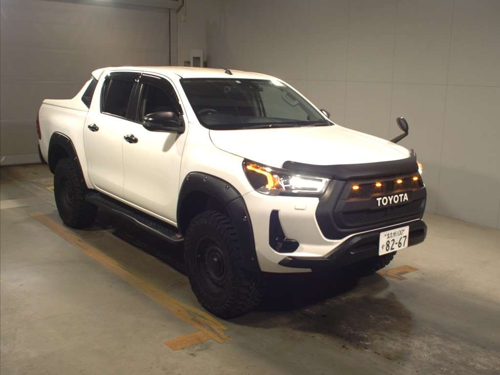 2020 Toyota Hilux GUN125[2]