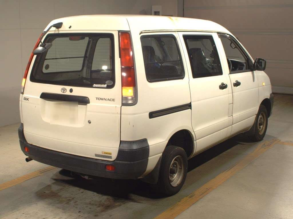 2005 Toyota Townace Van KR42V[1]