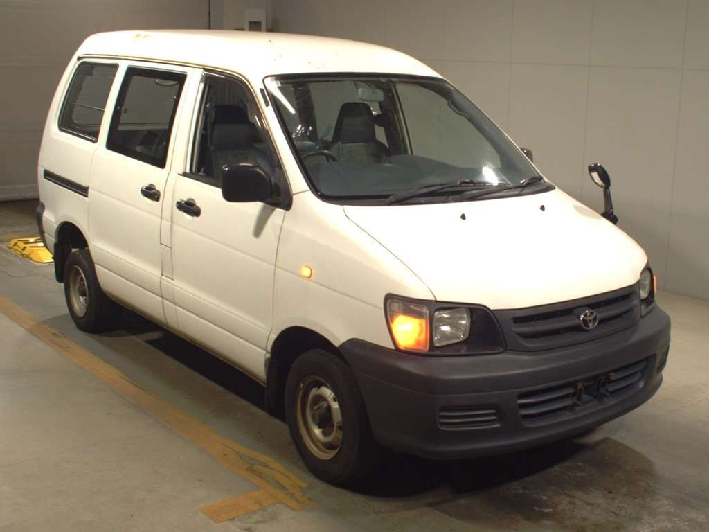 2005 Toyota Townace Van KR42V[2]