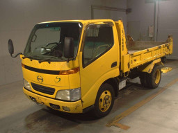 2001 Hino DUTRO