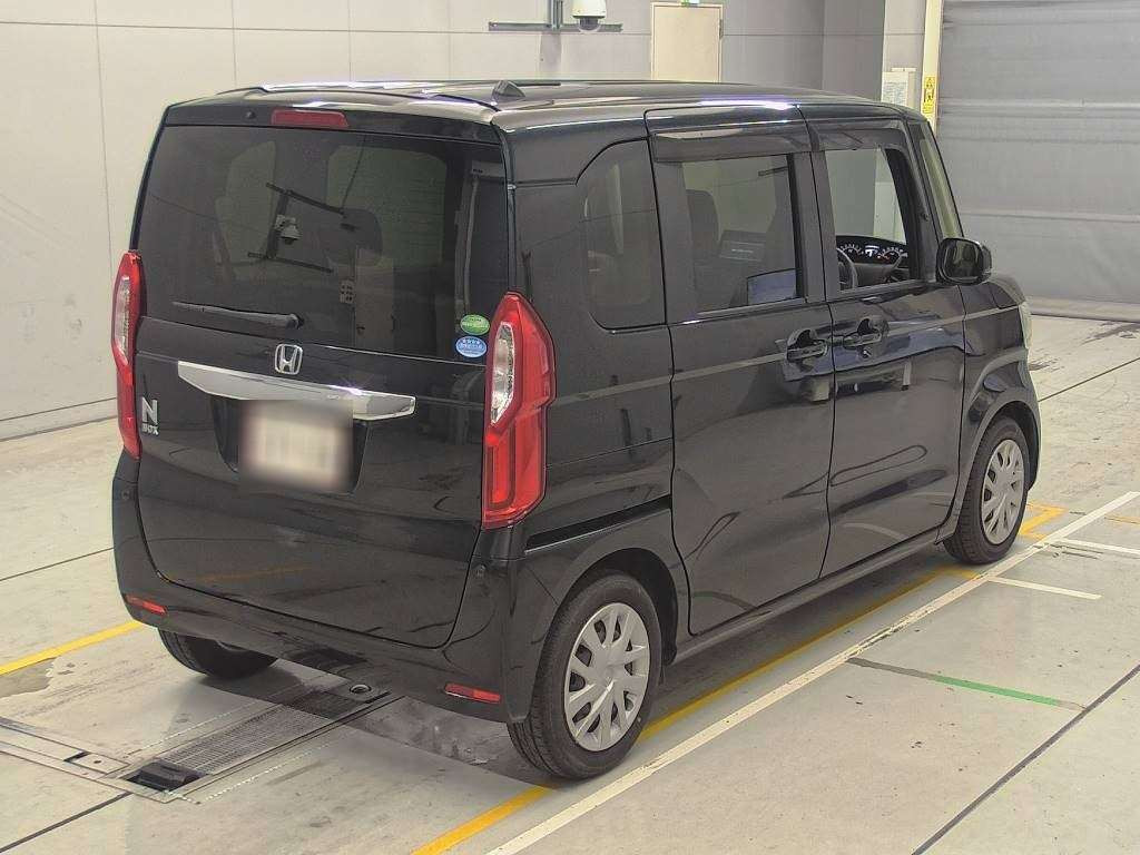 2017 Honda N-BOX JF3[1]