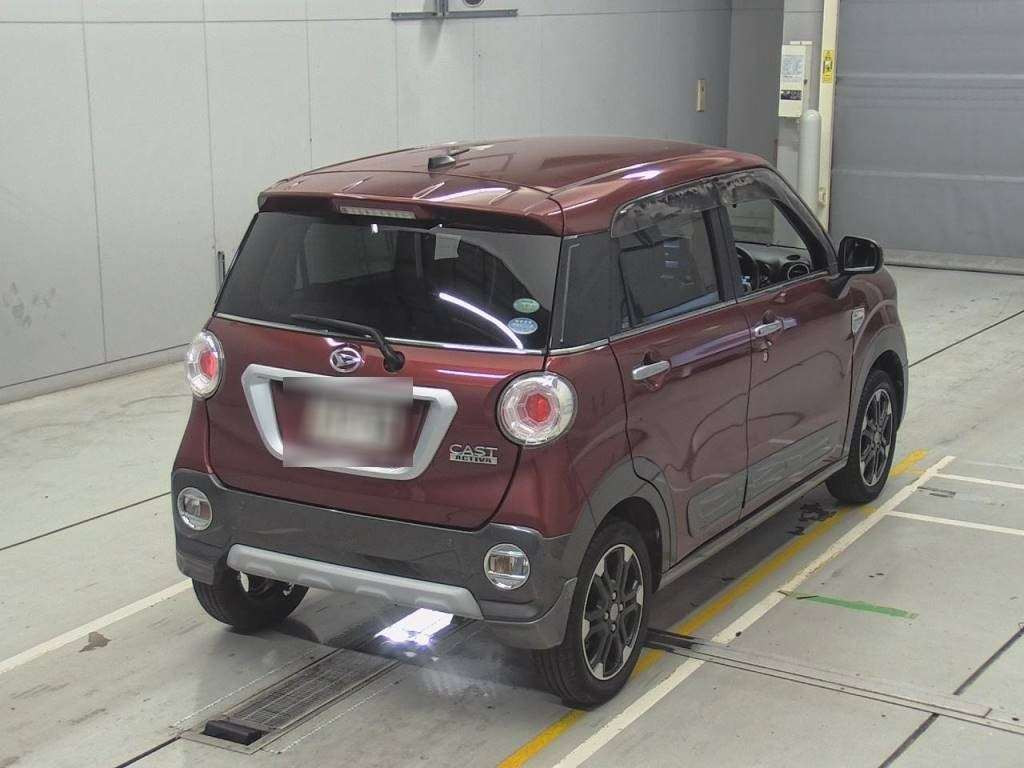 2016 Daihatsu Cast LA250S[1]