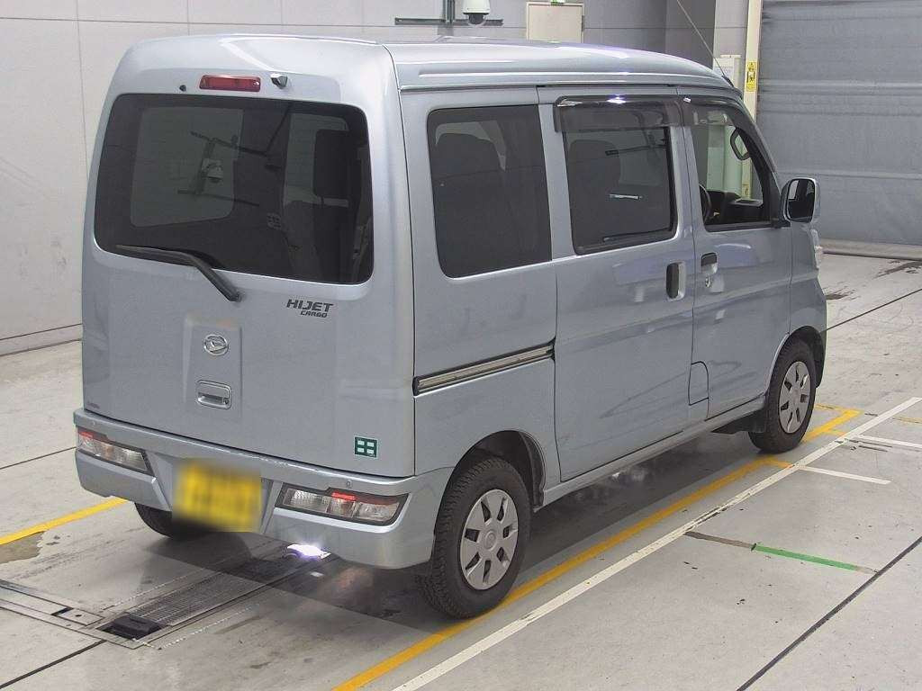 2019 Daihatsu Hijet Cargo S331V[1]