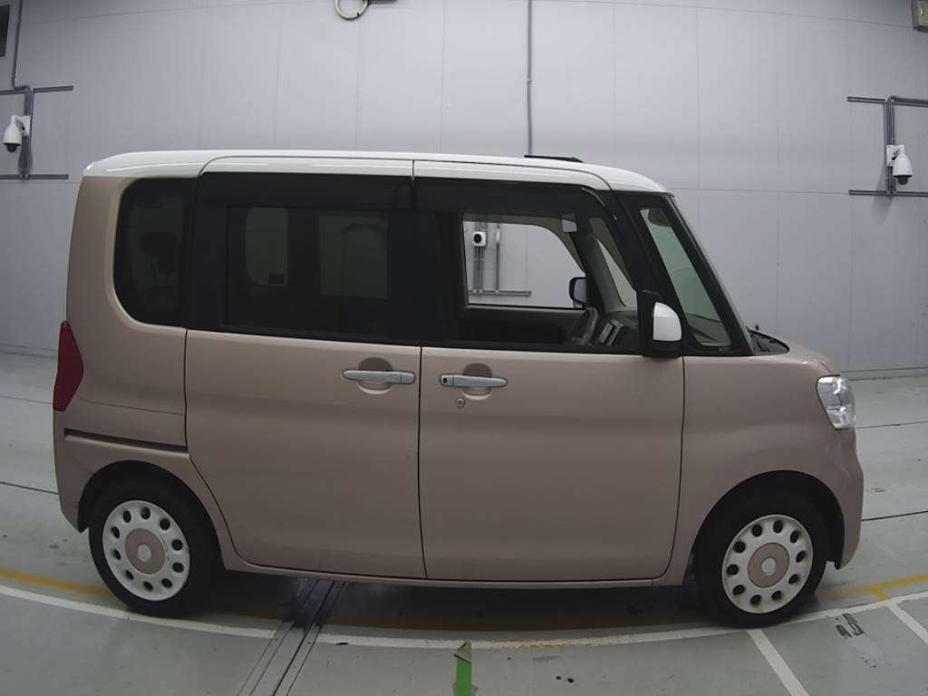 2016 Daihatsu Tanto LA600S[2]