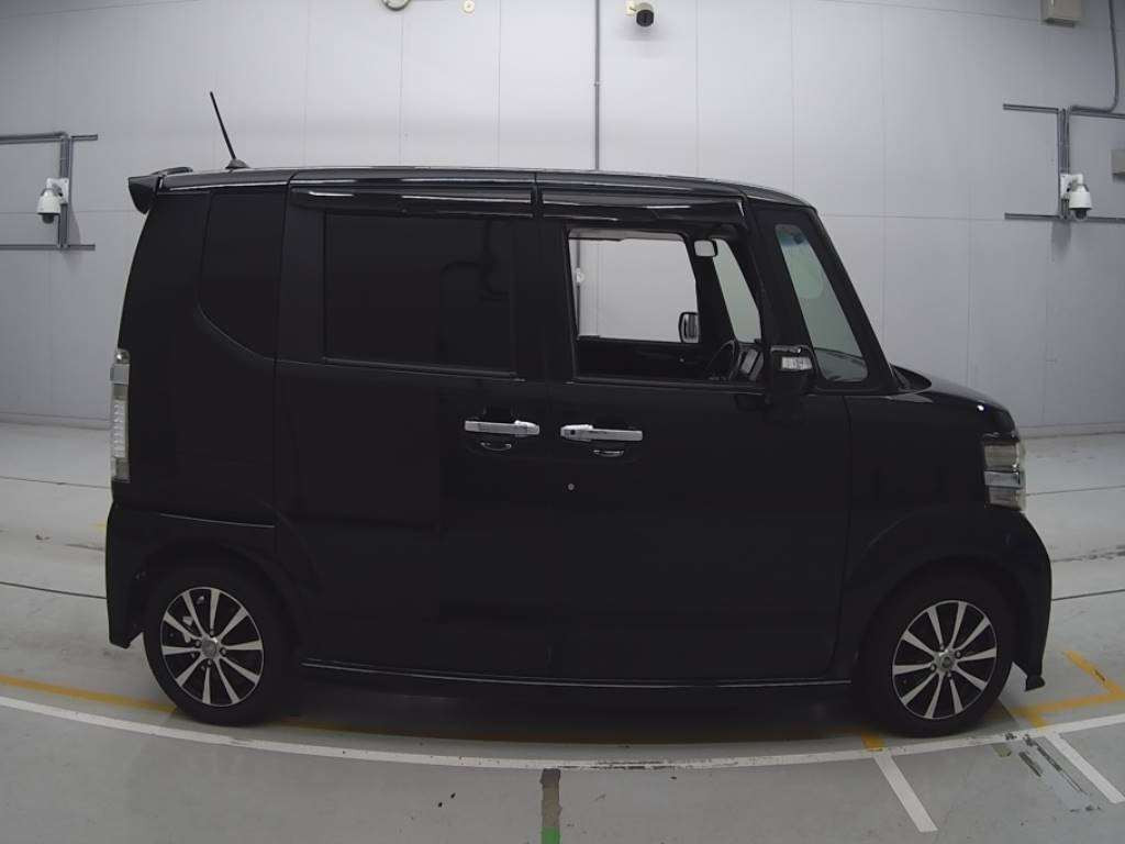 2012 Honda N-Box+ Custom JF1[2]