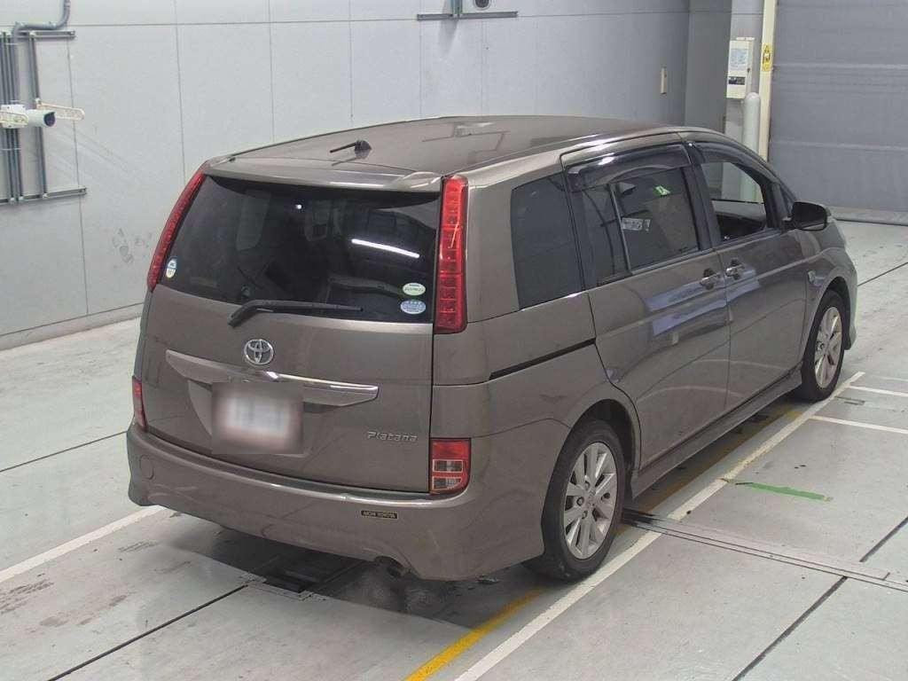 2007 Toyota Isis ANM10W[1]