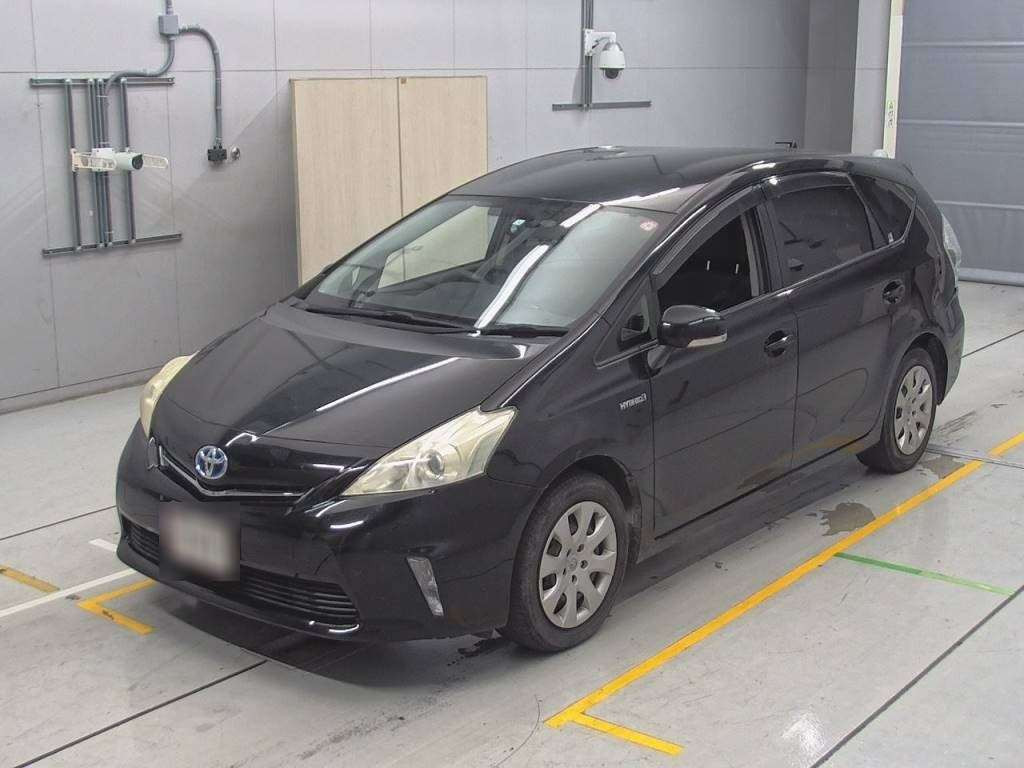 2012 Toyota Prius alpha ZVW41W[0]